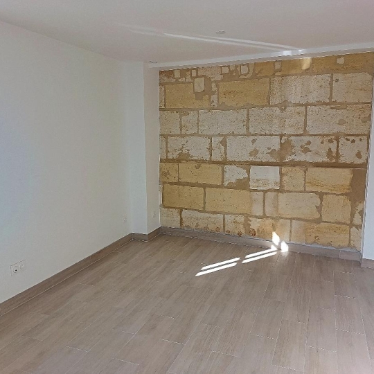  Annonces SAINTSULPICE : Appartement | SAINT-LOUBES (33450) | 18 m2 | 460 € 