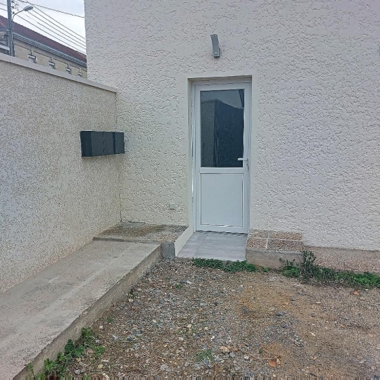  Annonces SAINTSULPICE : Appartement | SAINT-LOUBES (33450) | 18 m2 | 460 € 