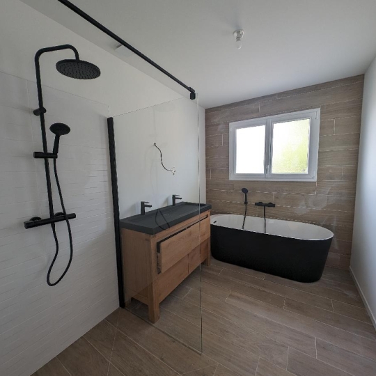  Annonces SAINTSULPICE : Maison / Villa | MONTUSSAN (33450) | 116 m2 | 399 000 € 