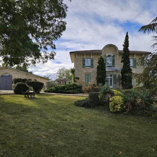  Annonces SAINTSULPICE : Domaines / Propriétés | BORDEAUX (33000) | 244 m2 | 1 260 000 € 
