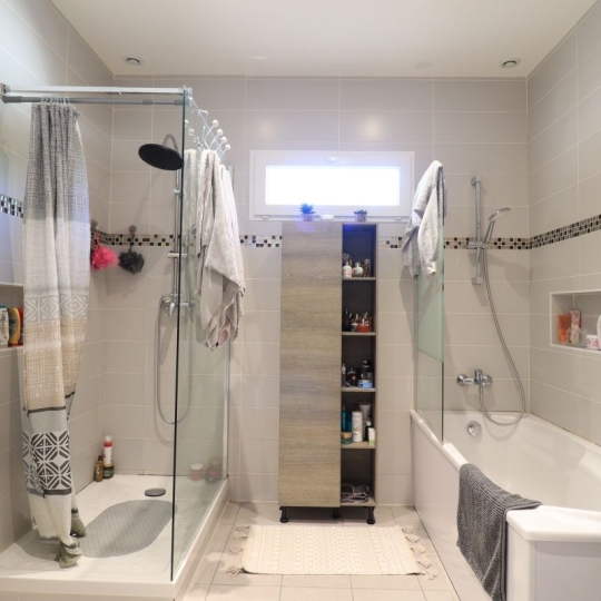  Annonces SAINTSULPICE : House | CENON (33150) | 154 m2 | 499 000 € 