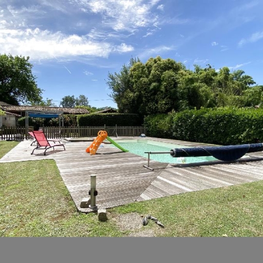  Annonces SAINTSULPICE : Maison / Villa | IZON (33450) | 481 m2 | 960 000 € 