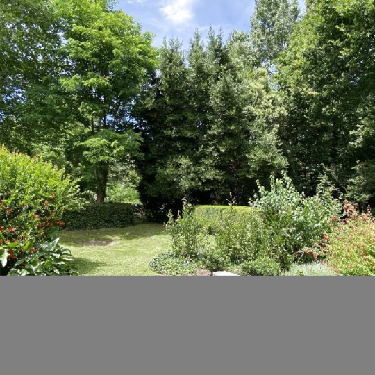  Annonces SAINTSULPICE : Maison / Villa | IZON (33450) | 481 m2 | 960 000 € 