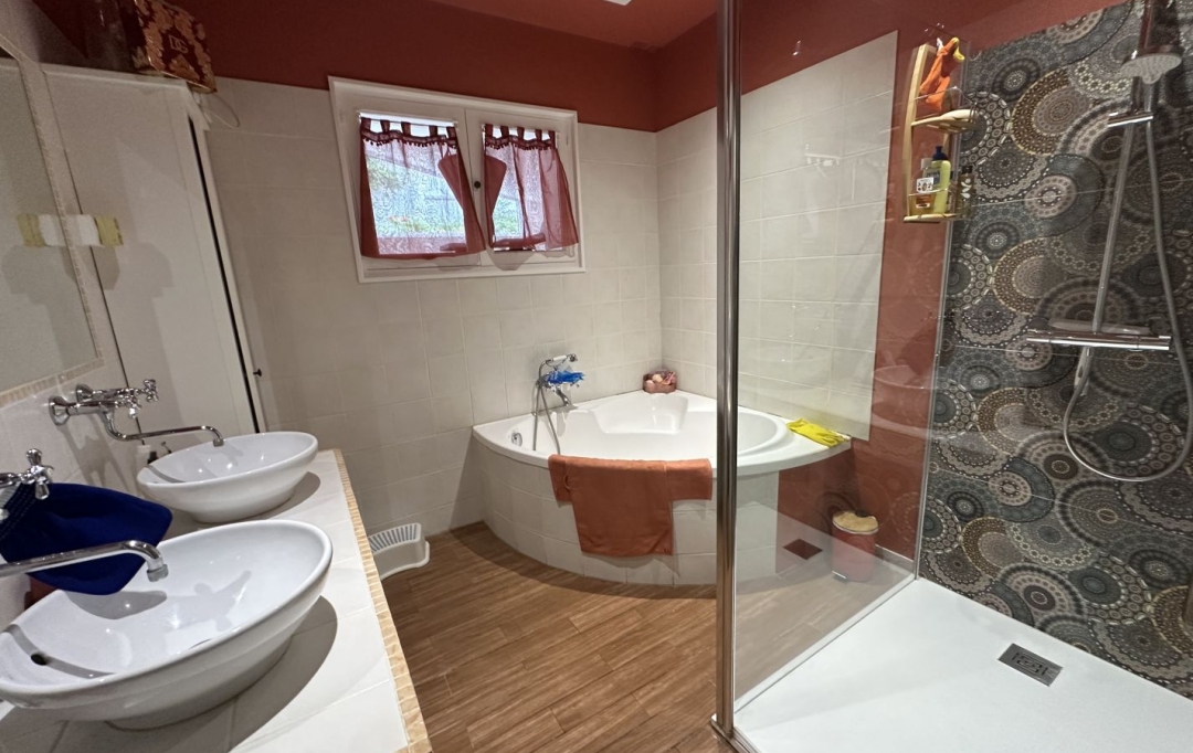 Annonces SAINTSULPICE : Maison / Villa | SAINT-LOUBES (33450) | 220 m2 | 598 000 € 