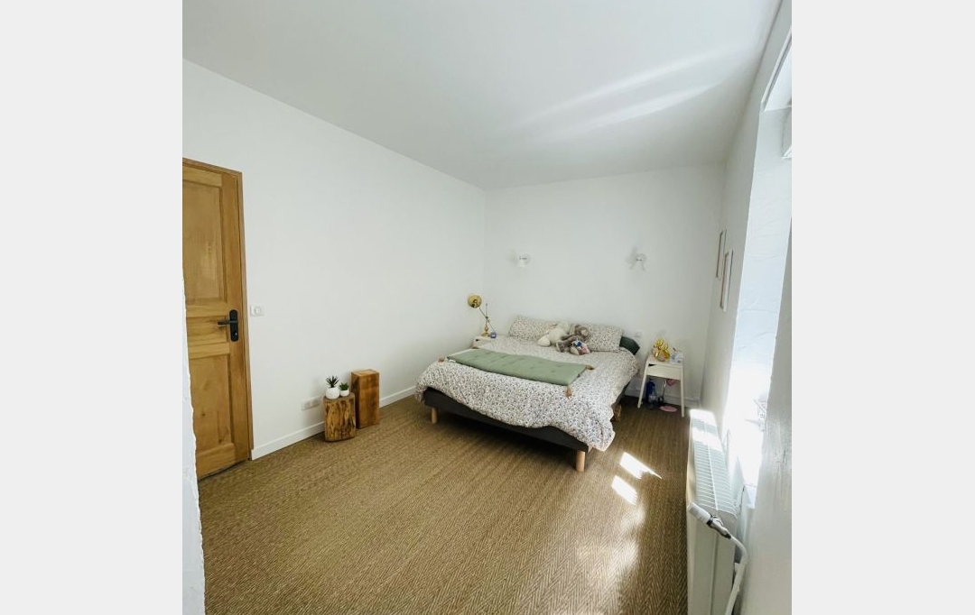 Annonces SAINTSULPICE : Maison / Villa | SAINT-LOUBES (33450) | 220 m2 | 598 000 € 