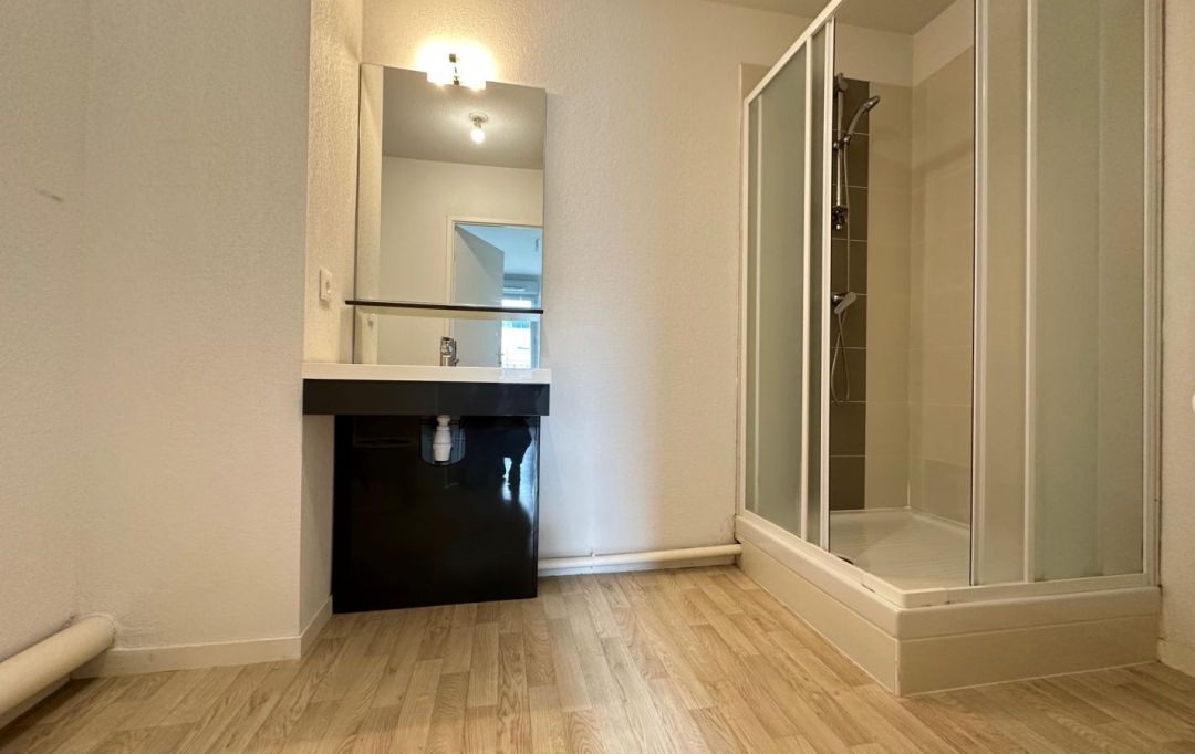 Annonces SAINTSULPICE : Appartement | CENON (33150) | 36 m2 | 145 000 € 