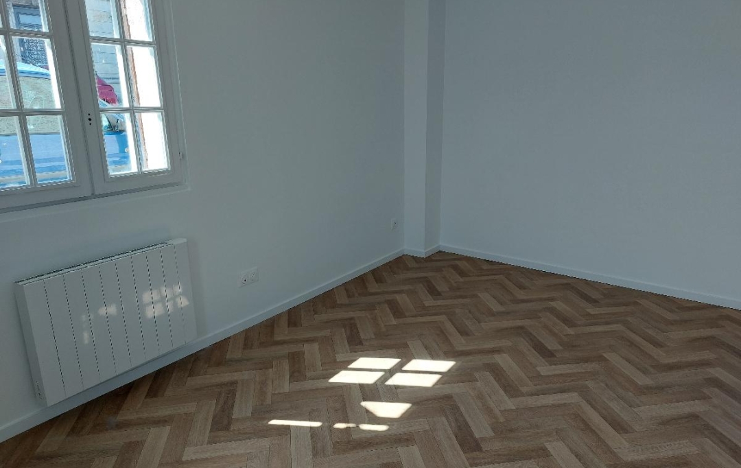 Annonces SAINTSULPICE : Appartement | SAINT-LOUBES (33450) | 18 m2 | 460 € 