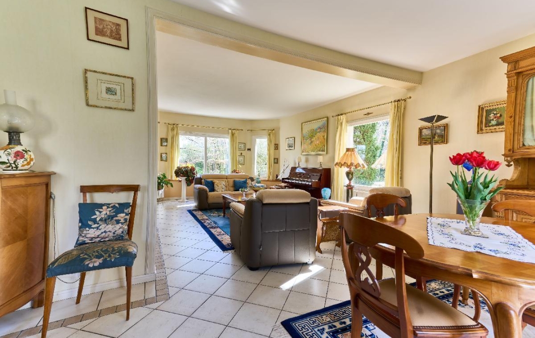 Annonces SAINTSULPICE : Maison / Villa | SAINT-SULPICE-ET-CAMEYRAC (33450) | 209 m2 | 787 500 € 