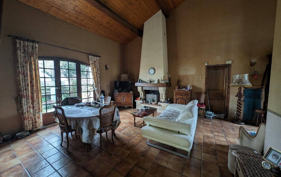 Annonces SAINTSULPICE : Maison / Villa | SAINT-LOUBES (33450) | 90 m2 | 349 000 € 