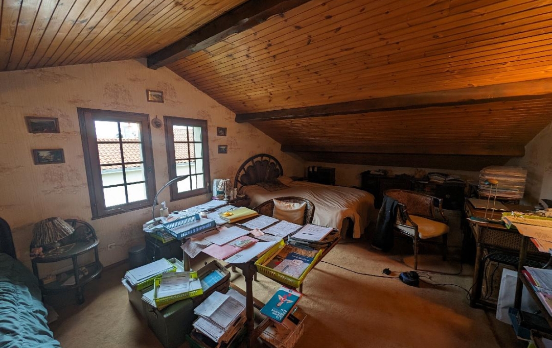 Annonces SAINTSULPICE : Maison / Villa | SAINT-LOUBES (33450) | 90 m2 | 349 000 € 