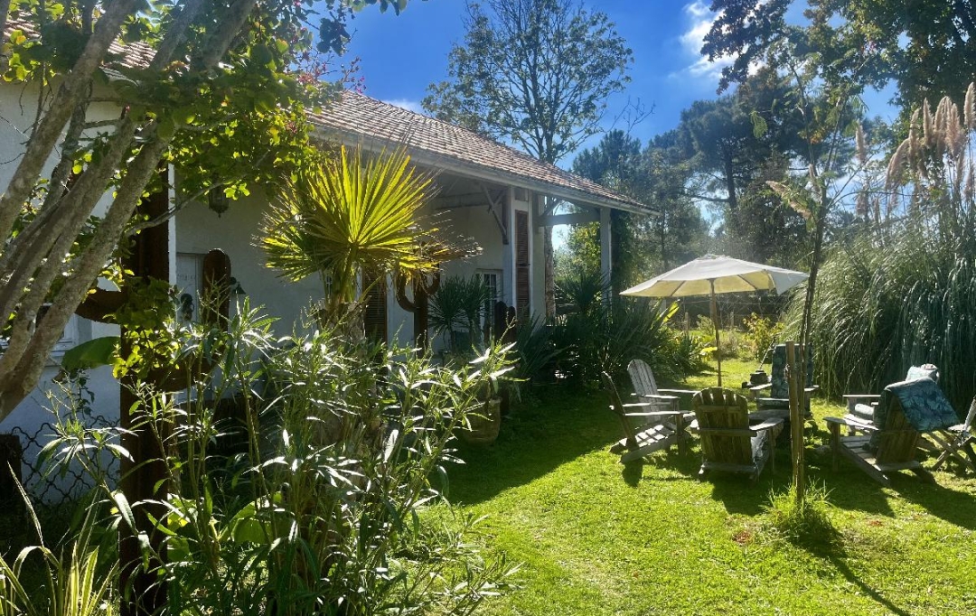 Annonces SAINTSULPICE : Maison / Villa | VENDAYS-MONTALIVET (33930) | 306 m2 | 590 000 € 