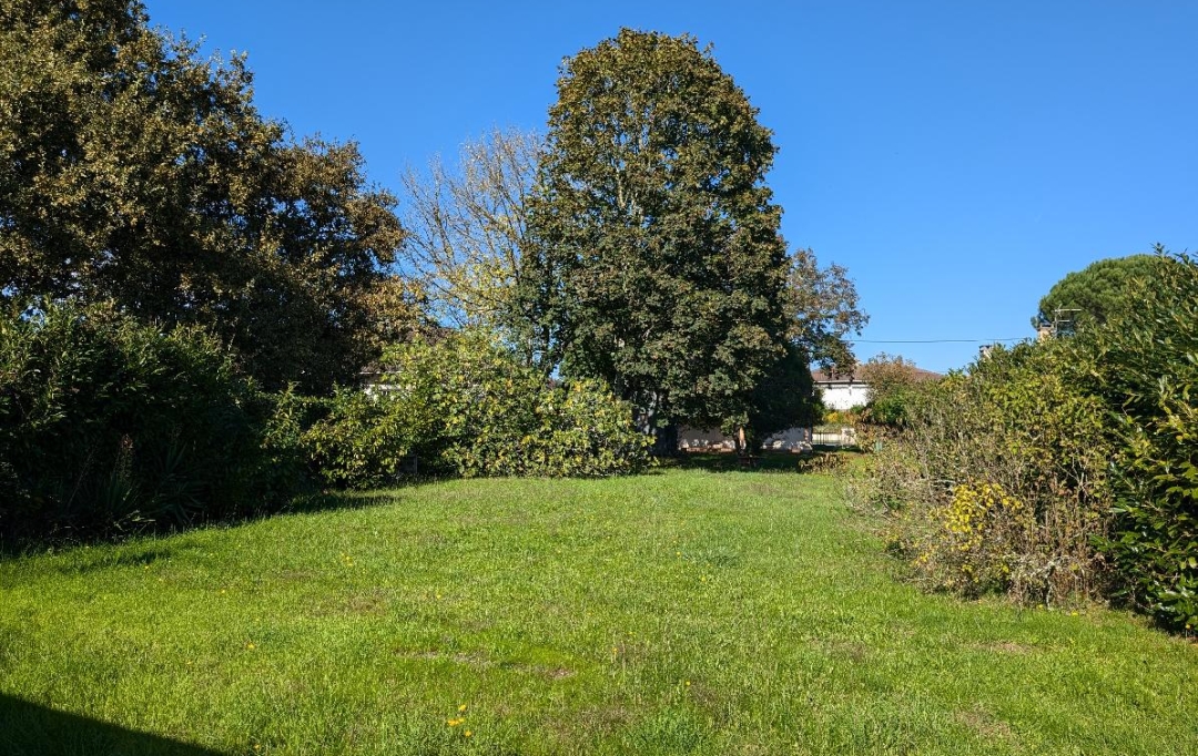 Annonces SAINTSULPICE : Terrain | SAINT-MEDARD-EN-JALLES (33160) | 0 m2 | 210 000 € 