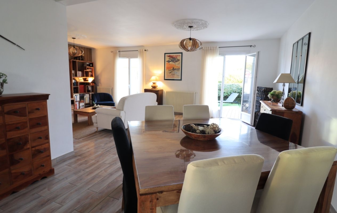 Annonces SAINTSULPICE : Maison / Villa | LORMONT (33310) | 108 m2 | 374 880 € 