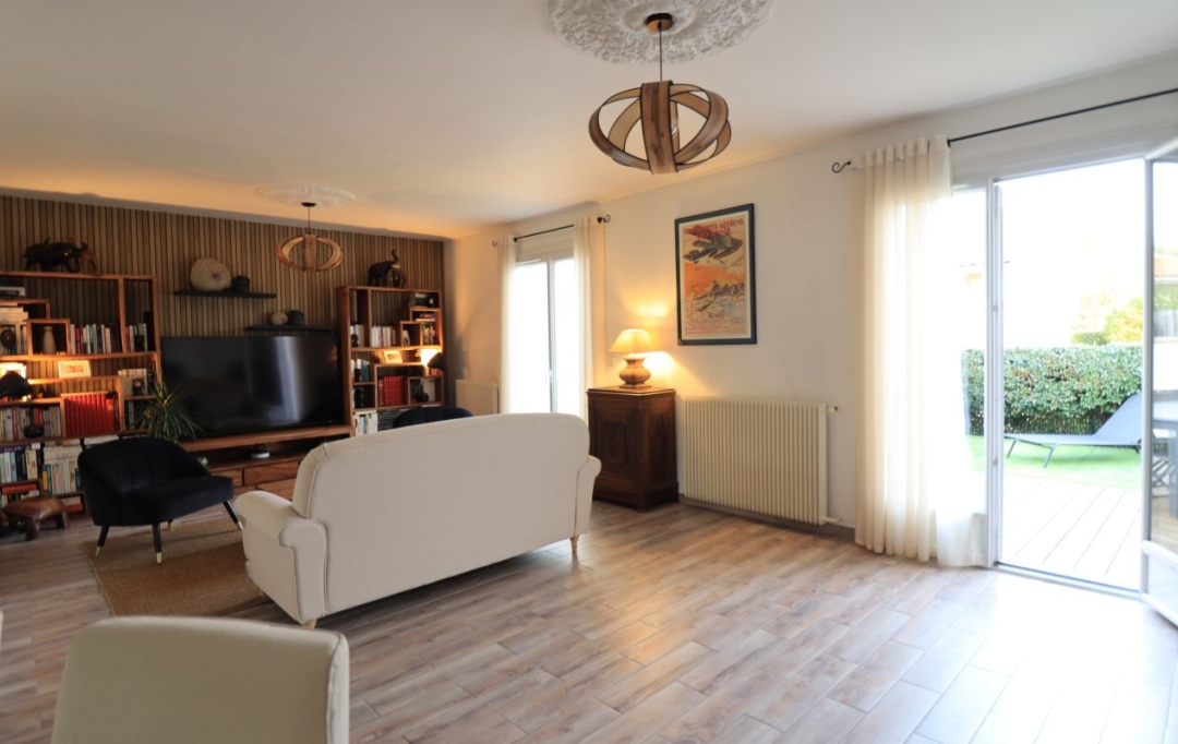 Annonces SAINTSULPICE : Maison / Villa | LORMONT (33310) | 108 m2 | 374 880 € 
