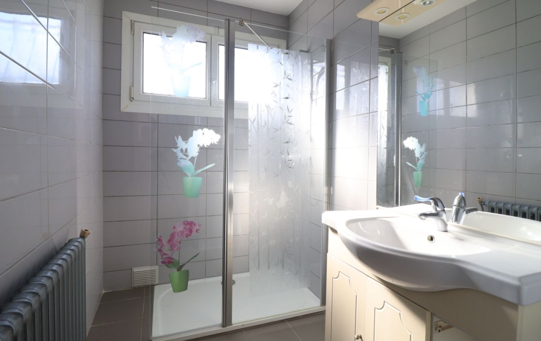 Annonces SAINTSULPICE : Maison / Villa | LORMONT (33310) | 140 m2 | 346 500 € 