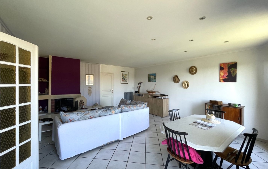 Annonces SAINTSULPICE : Maison / Villa | CARBON-BLANC (33560) | 100 m2 | 308 000 € 