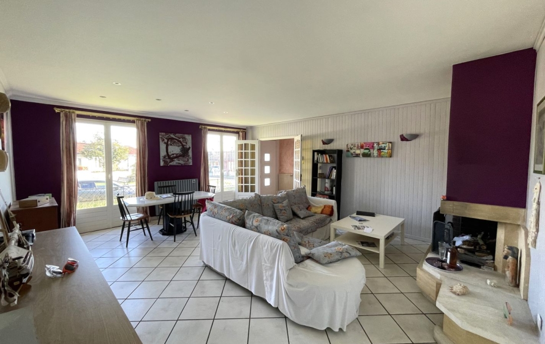 Annonces SAINTSULPICE : Maison / Villa | CARBON-BLANC (33560) | 100 m2 | 308 000 € 